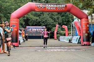 BIB: 
                            <button type="button" onclick="openModal(25182676)" class="btn btn-primary btn-sm float-right btn-popup" data-toggle="modal" data-target=".modal-high-quality">
                        <i class="fas fa-shopping-cart"></i> Add to Cart
                    </button>
                                            <button type="button" onclick="isThisMe(25182676, true)" class="btn btn-success btn-sm float-right btn-popup btn-isme hidden" data-toggle="tooltip" data-placement="bottom" title="นี่คือรูปของคุณใช่ไหม คลิกที่นี่เพื่อเอาเข้าอัลบั้ม">
                        <i class="fas fa-plus"></i> Add to album
                    </button>
                    <button type="button" onclick="isThisMe(25182676, false)" class="btn btn-warning btn-sm float-right btn-popup btn-isnotme hidden">
                        <i class="fas fa-ban"></i> Remove from album
                    </button>